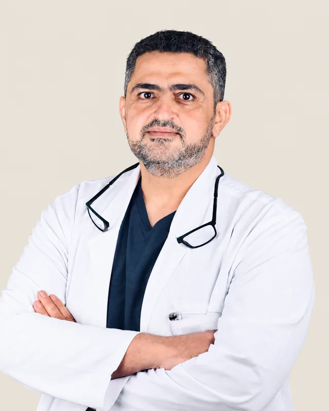 د. نادر عبدالجليل الحسني